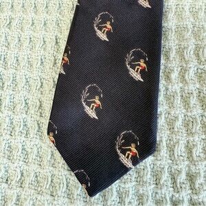 NWT J.Crew Tie 100% Silk Mens Skinny Necktie Navy Surfer Beach Preppy Summer